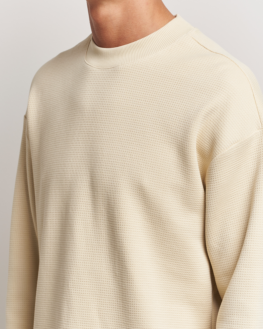Herre | T-Shirts | NN07 | Benja Long Sleeve T-Shirt Ecru