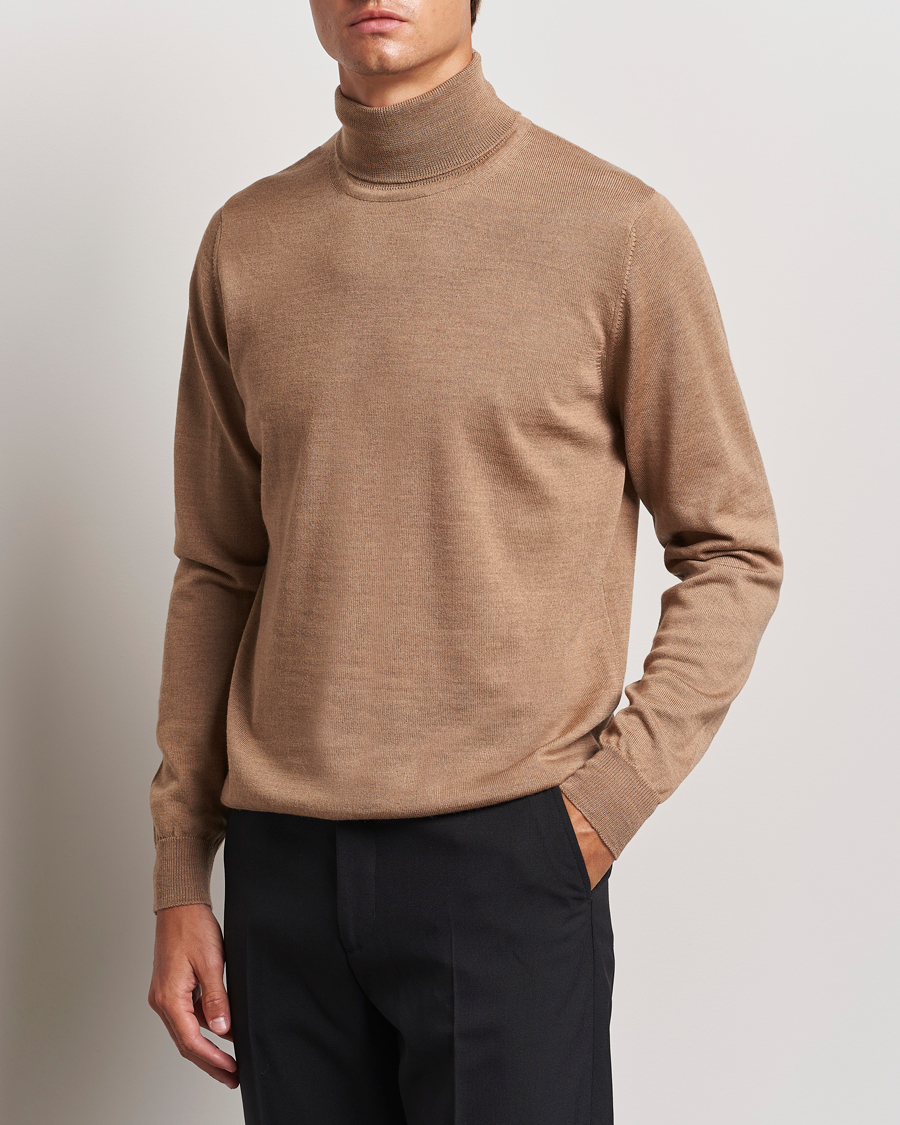Herre | Gensere | J.Lindeberg | Kaden Merino Turtleneck Tiger Brown