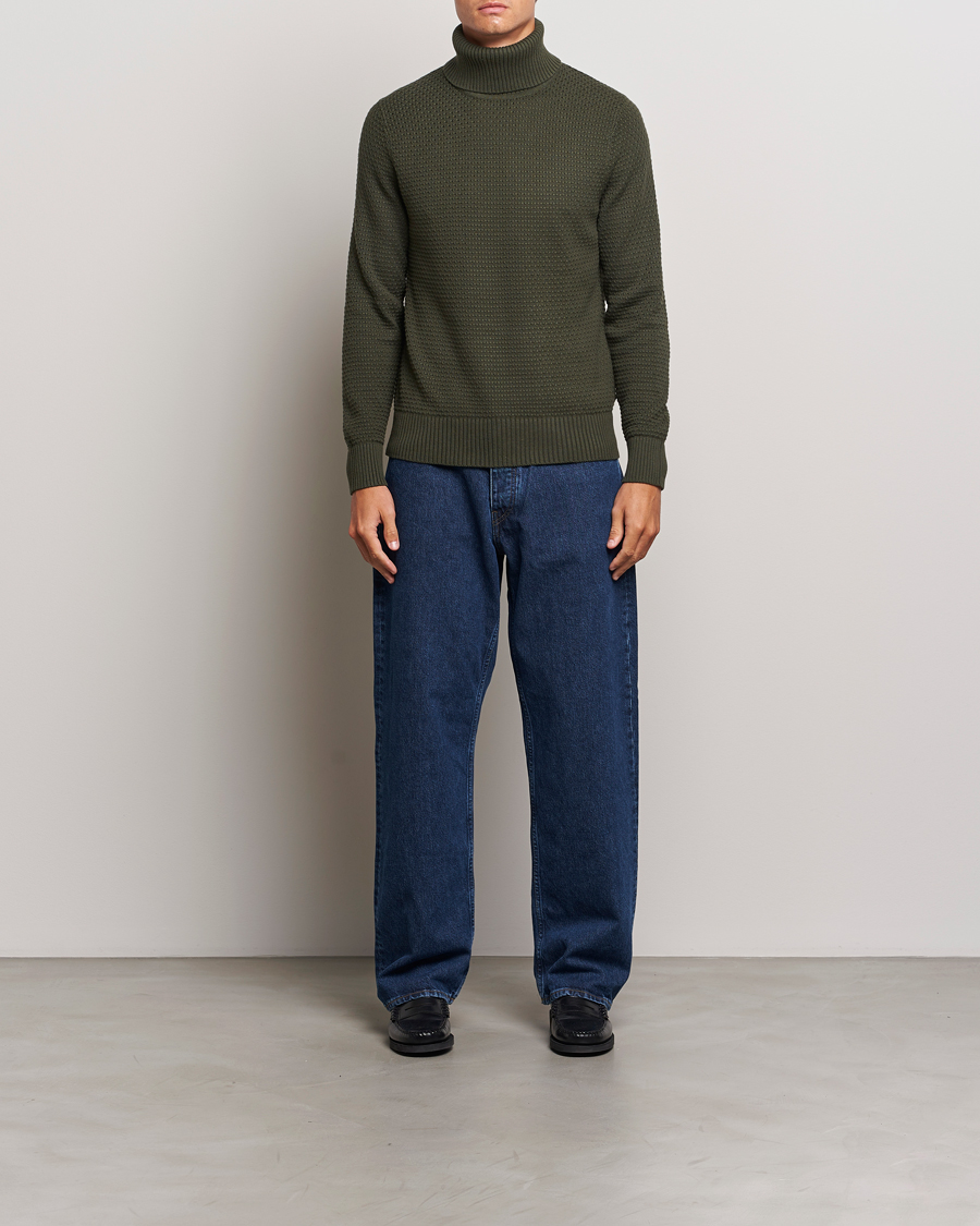Herre | Gensere | J.Lindeberg | Olivero Structure Cotton Turtleneck Forest Green