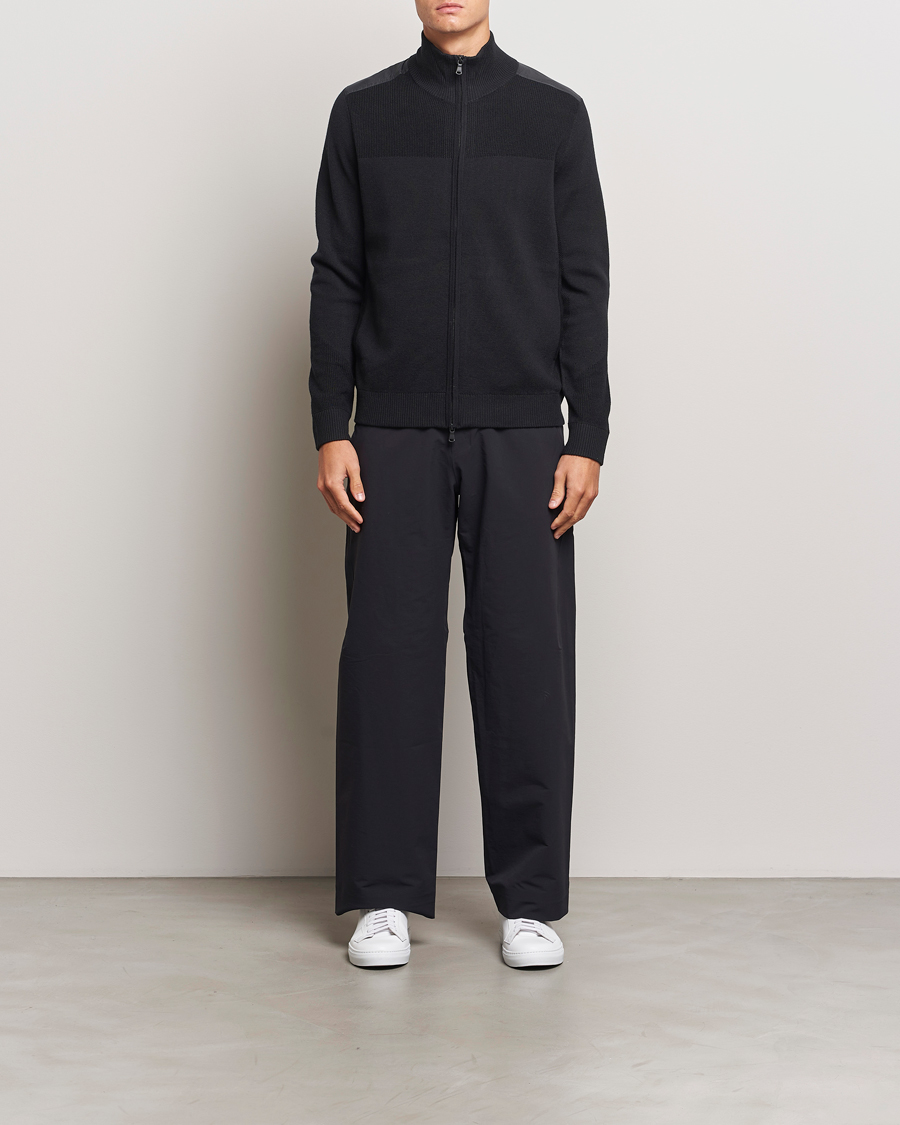 Herre | Gensere | J.Lindeberg | Marty Hybrid Jacket Black