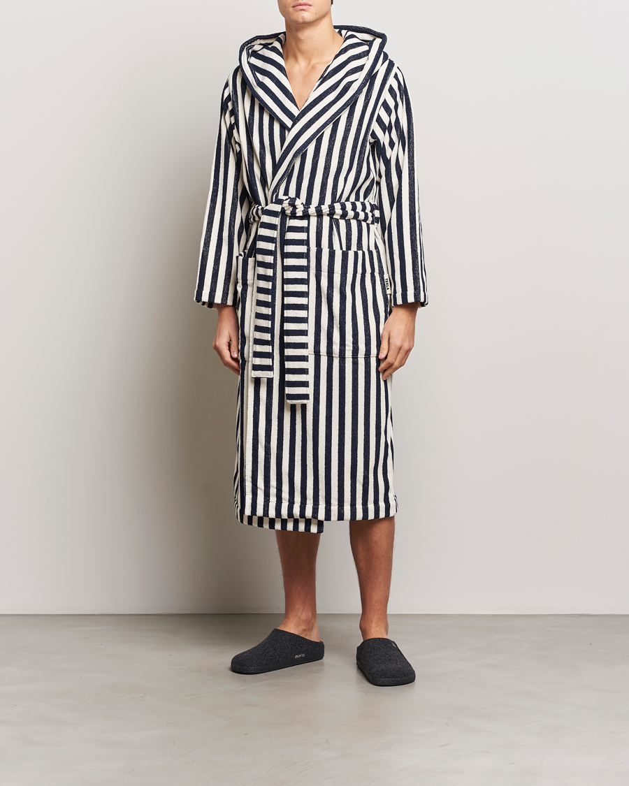 Herre | Tekla Organic Terry Hooded Bathrobe Humbug Stripes | Tekla | Organic Terry Hooded Bathrobe Humbug Stripes