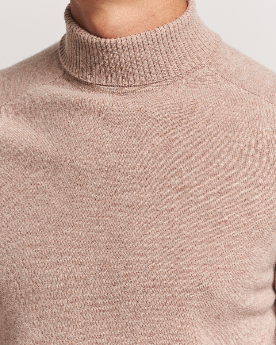 Herre | Gensere | KnowledgeCotton Apparel | Lambswool Rollneck Beige
