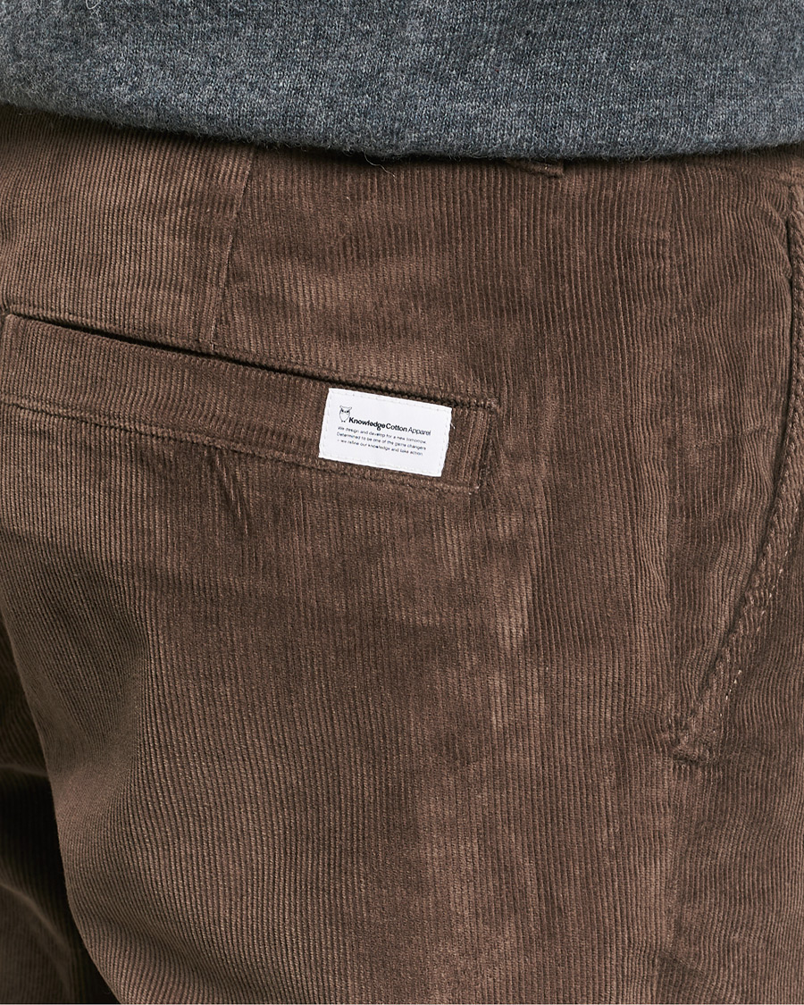 Herre | Bukser | KnowledgeCotton Apparel | Chuck Regular Cord Trousers Chocolate