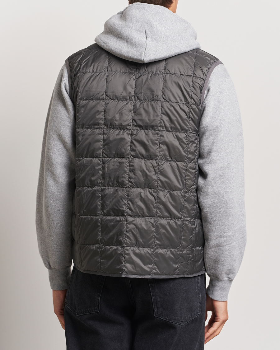 Herre | Jakker | TAION | V-Neck Lightweight Down Vest Dark Grey