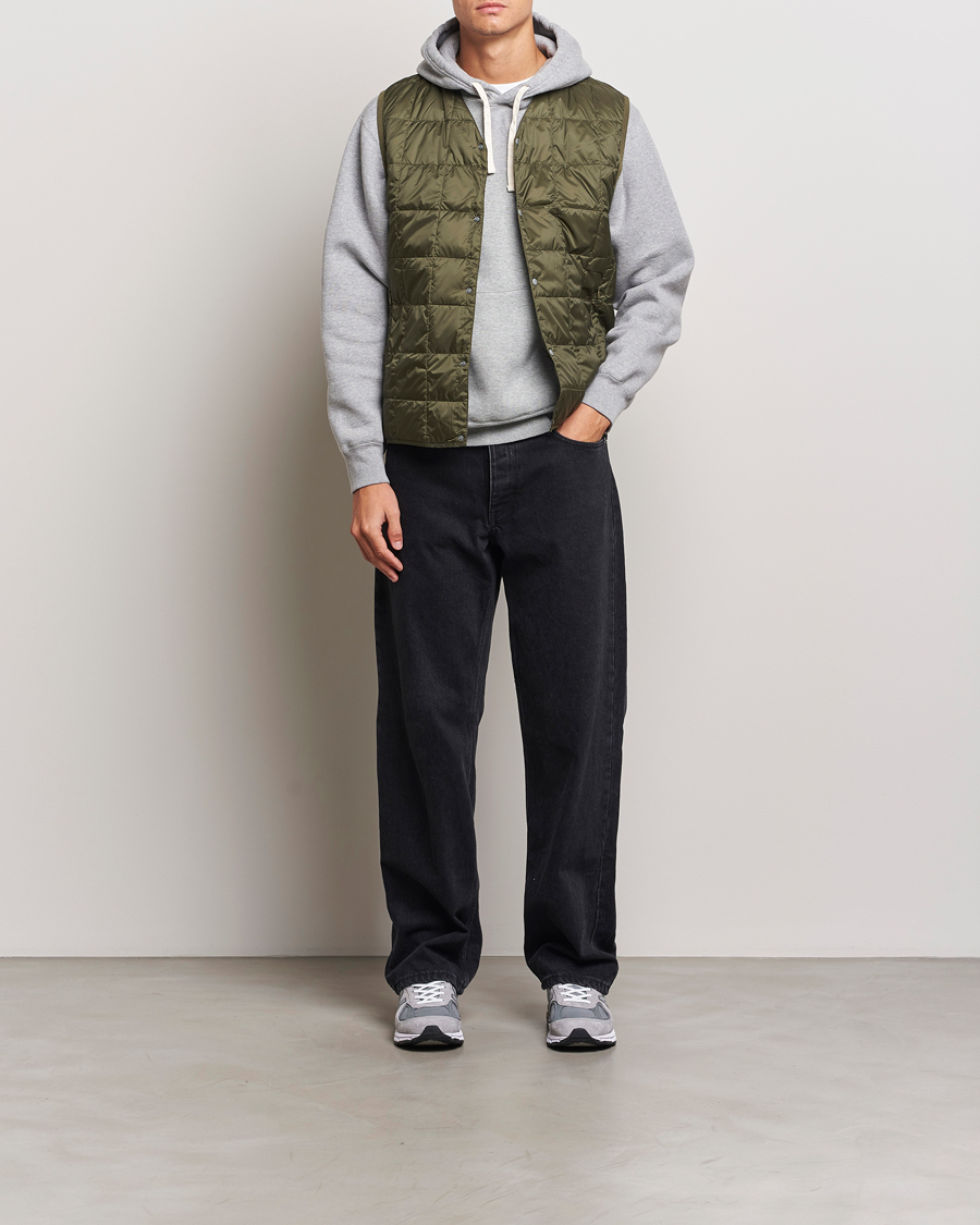 Herre | Jakker | TAION | V-Neck Lightweight Down Vest Dark Olive