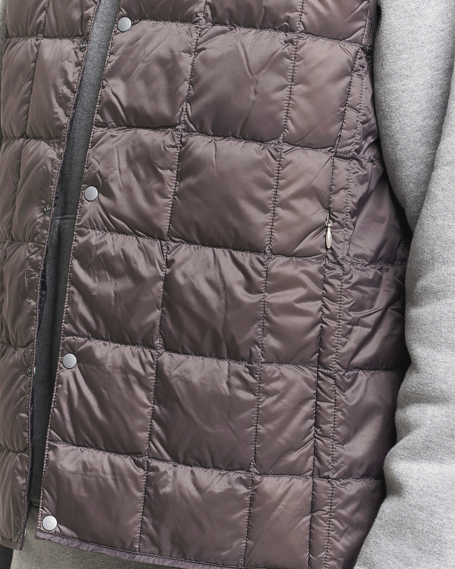 Herre | Vester | TAION | V-Neck Lightweight Down Vest Gray