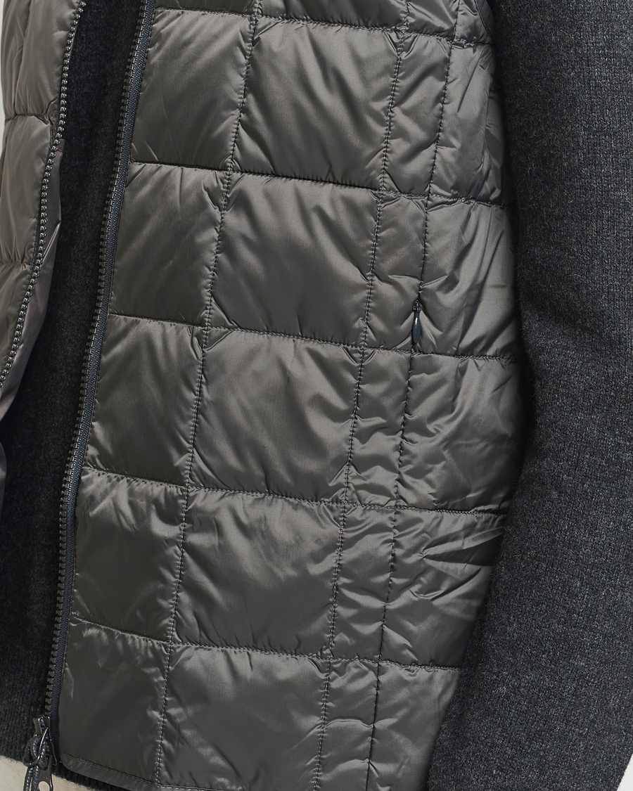 Herre | Jakker | TAION | High Neck Full Zip Lightweight Down Vest Charcoal