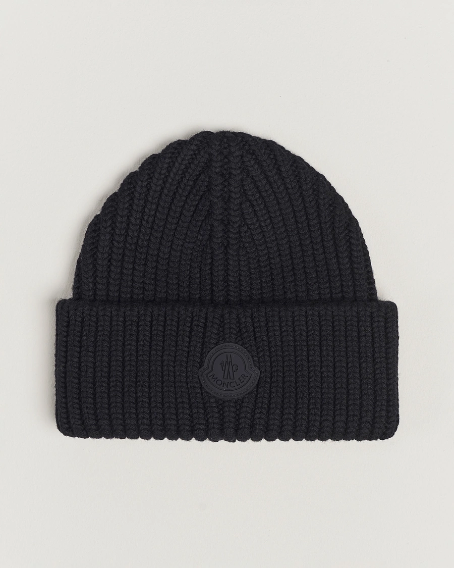 Herre | Moncler Tonal Logo Beanie Black | Moncler | Tonal Logo Beanie Black