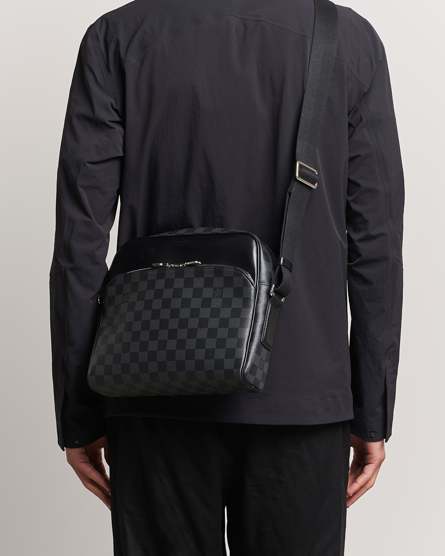 Herre | Louis Vuitton Pre-Owned Dayton Reporter MM Damier Graphite  | Louis Vuitton Pre-Owned | Dayton Reporter MM Damier Graphite 