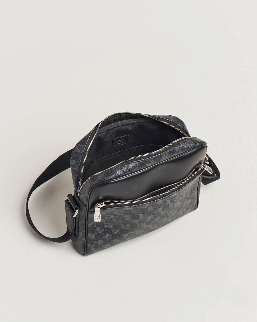Herre | Louis Vuitton Pre-Owned Dayton Reporter MM Damier Graphite  | Louis Vuitton Pre-Owned | Dayton Reporter MM Damier Graphite 