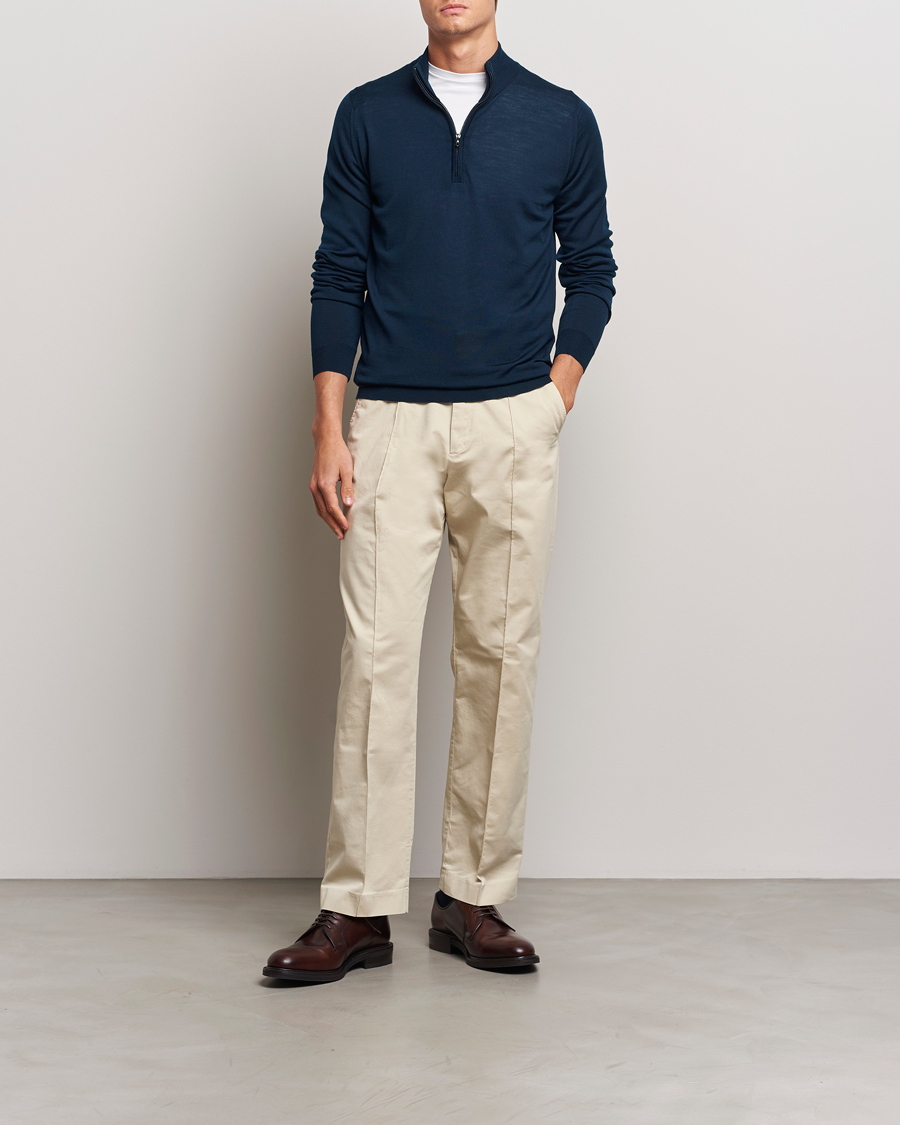Herre | Gensere | John Smedley | Barrow Extra Fine Merino Half Zip Orion Green