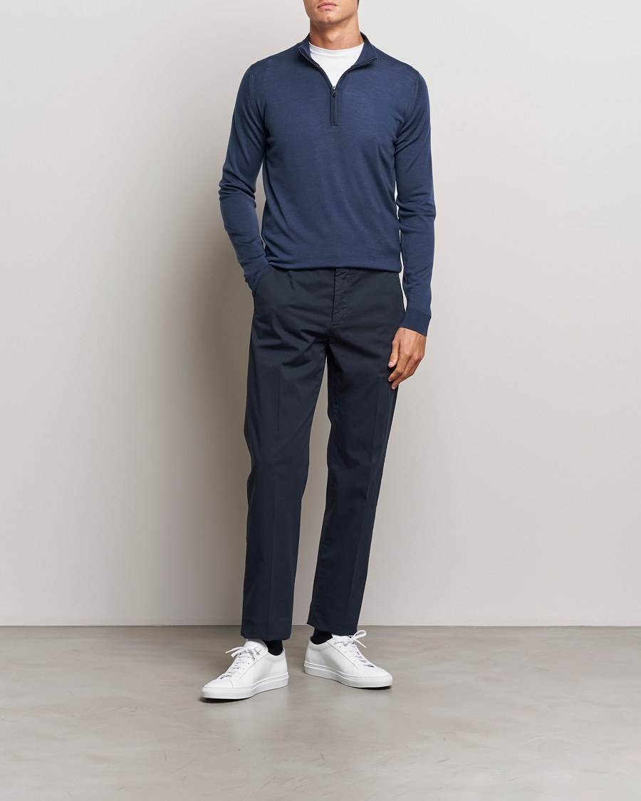 Herre | Gensere | John Smedley | Barrow Extra Fine Merino Half Zip Smoke Blue