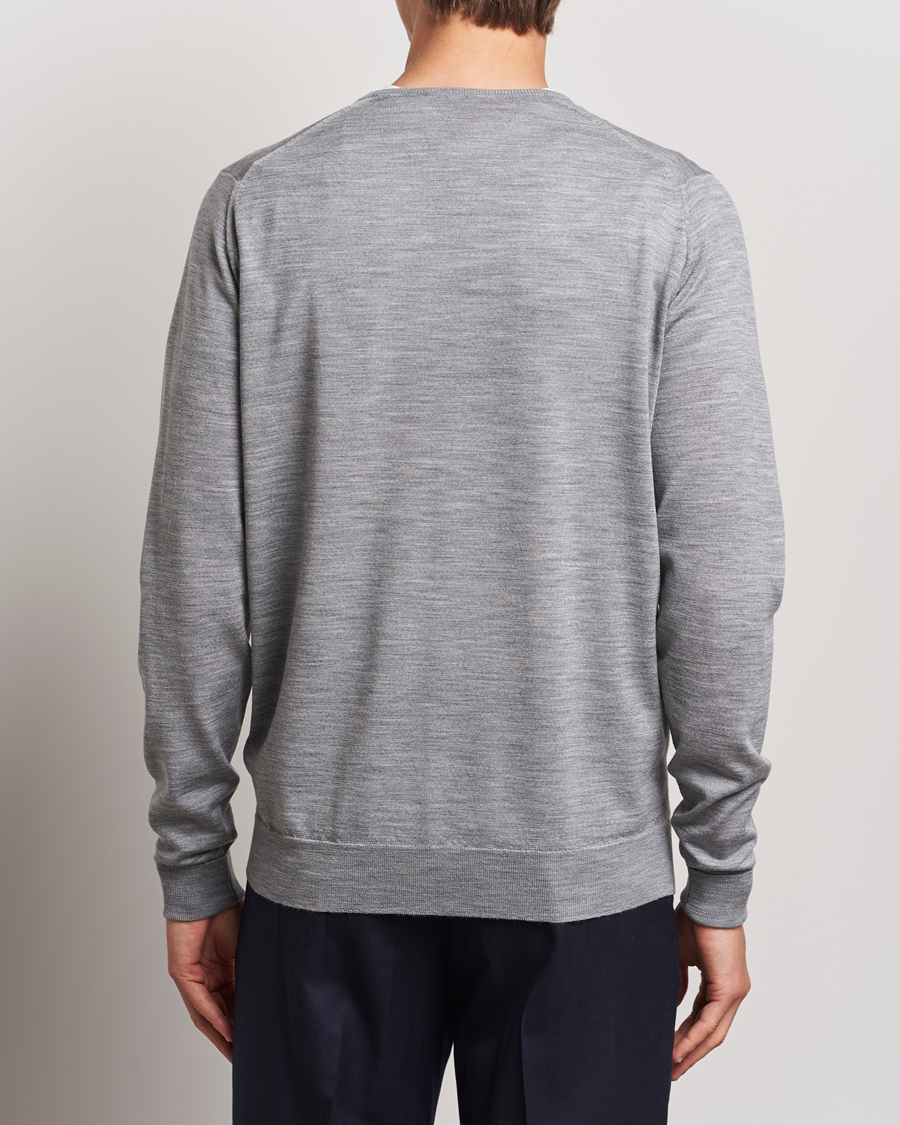 Herre | Gensere | John Smedley | Bobby Extra Fine Merino V-Neck Pullover Silver Grey