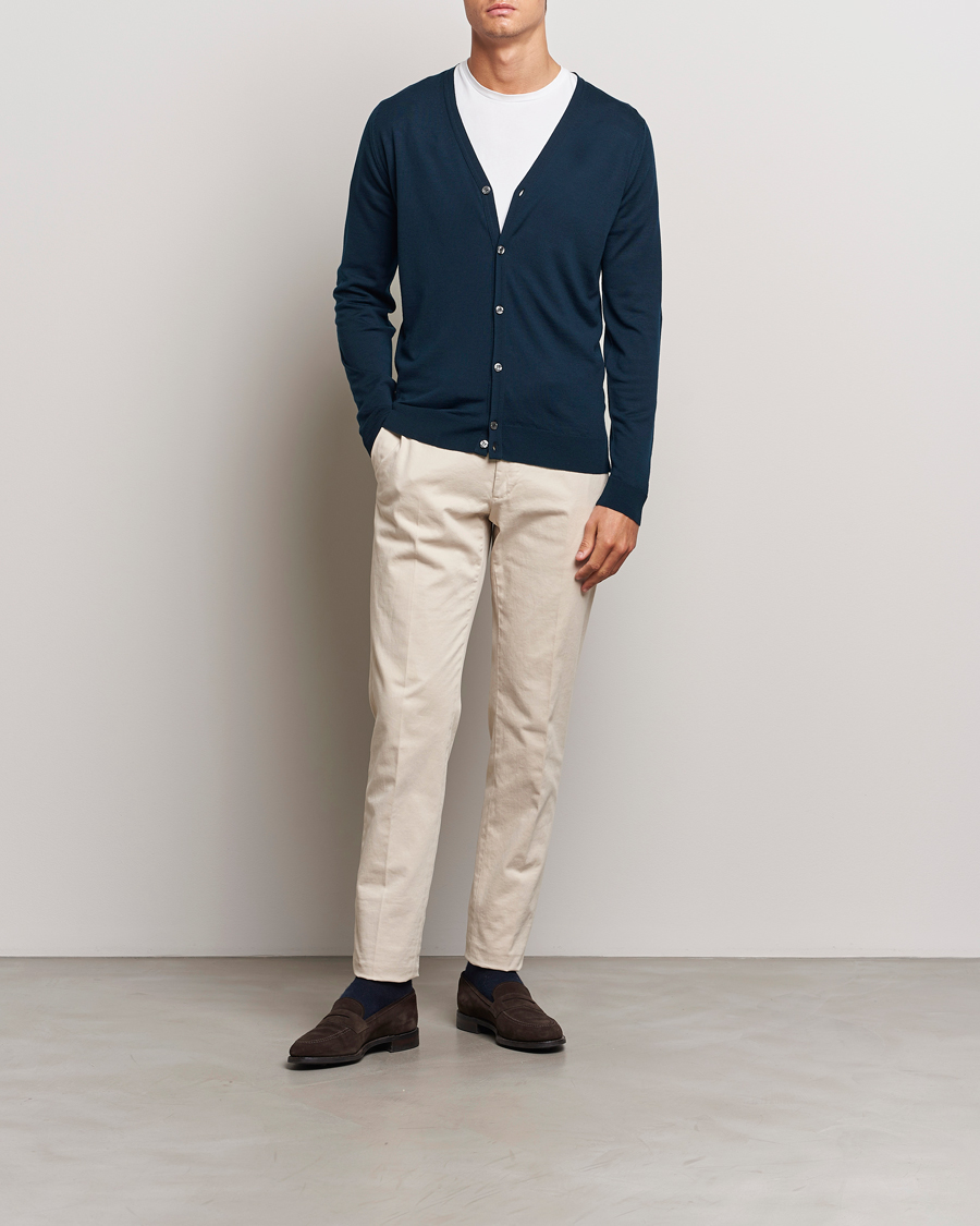 Herre | Gensere | John Smedley | Petworth Extra Fine Merino Cardigan Orion Green