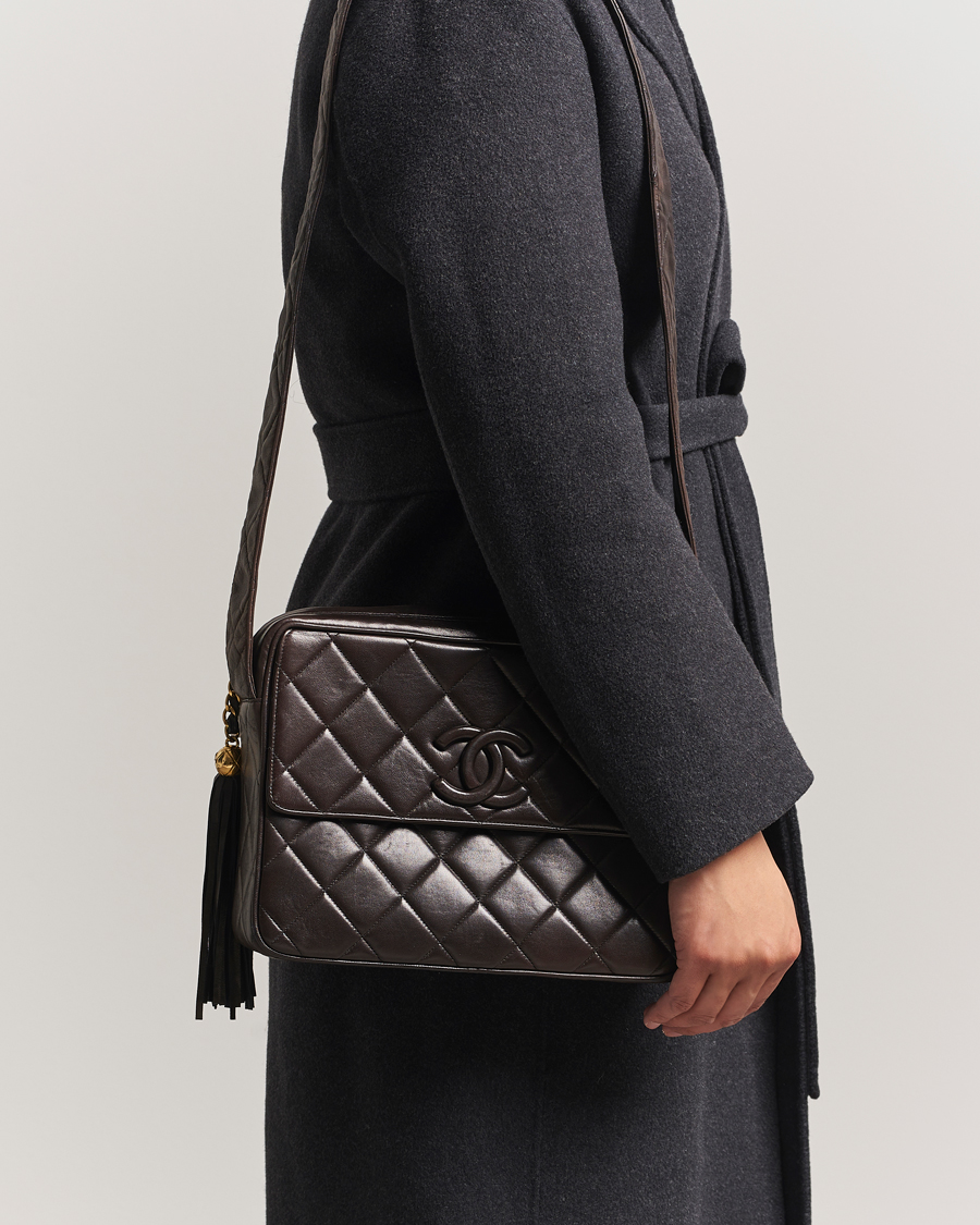 Herre | Gifts for Her | Chanel Pre-Owned | Tassel Flap Shoulder Bag Black Lambskin