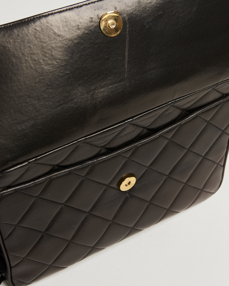 Herre | Gifts for Her | Chanel Pre-Owned | Tassel Flap Shoulder Bag Black Lambskin