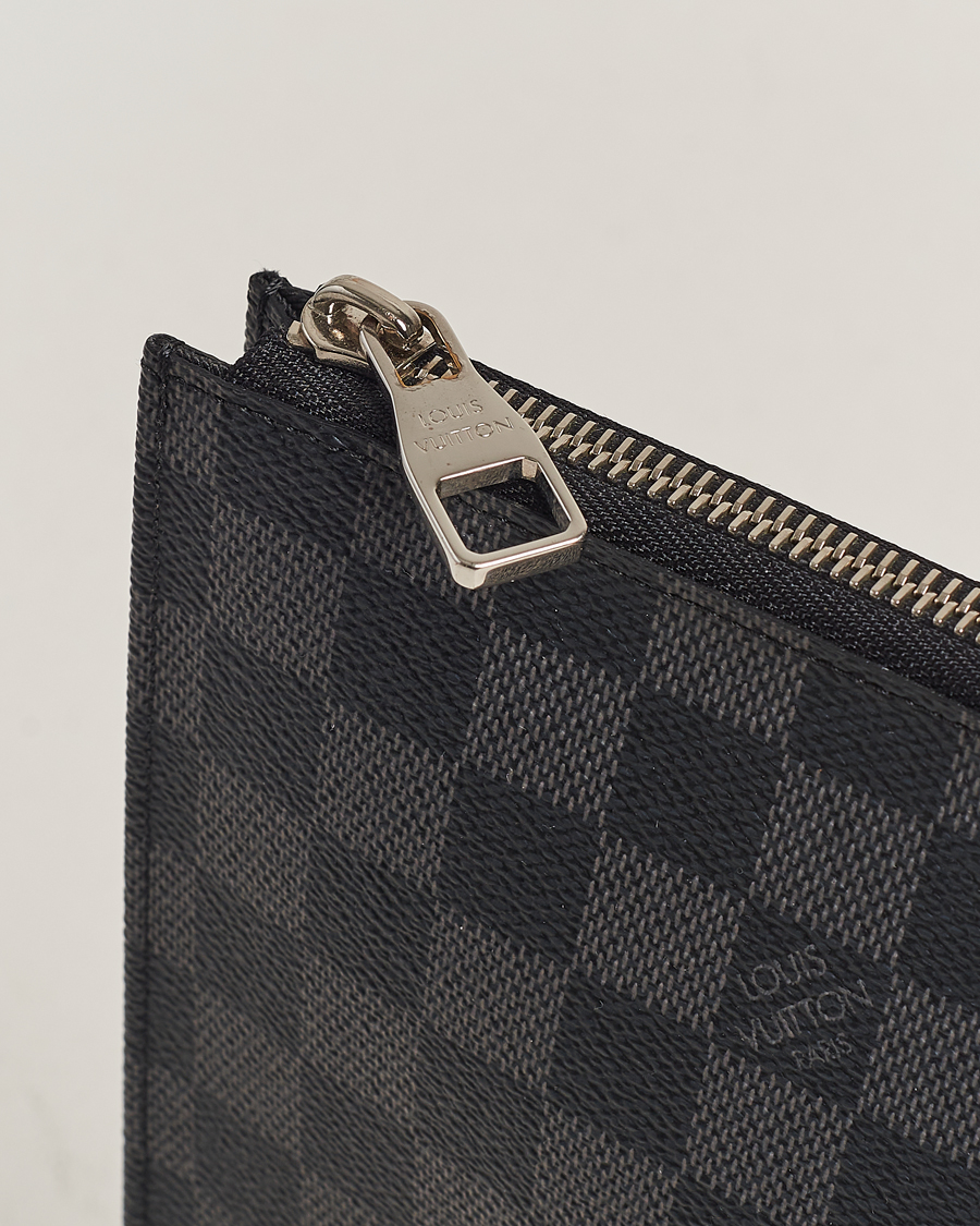 Herre | Louis Vuitton Pre-Owned Poche Joule GM Clutch Bag Damier Graphite | Louis Vuitton Pre-Owned | Poche Joule GM Clutch Bag Damier Graphite
