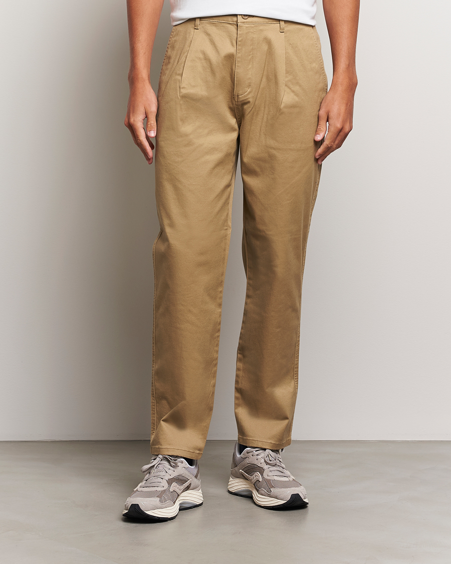 Herre | Bukser | Dockers | Original Pleated Cotton Chino Harvest Gold