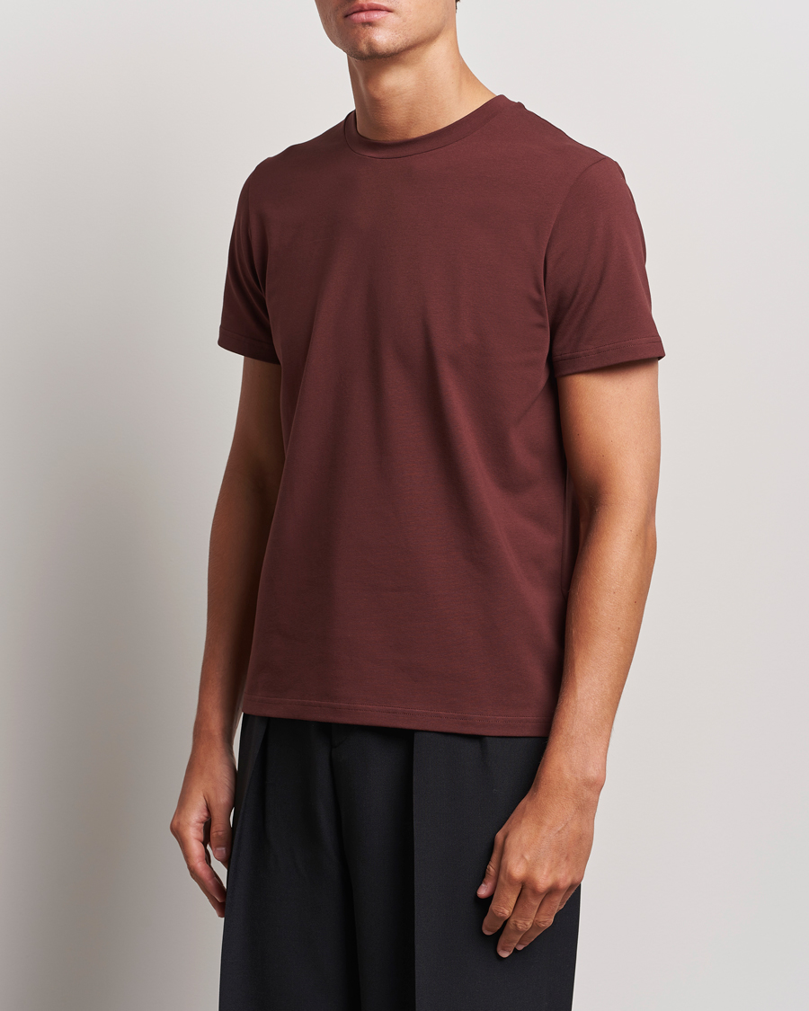 Herre | T-Shirts | Filippa K | Soft Lycra T-Shirt Mahogany Brown