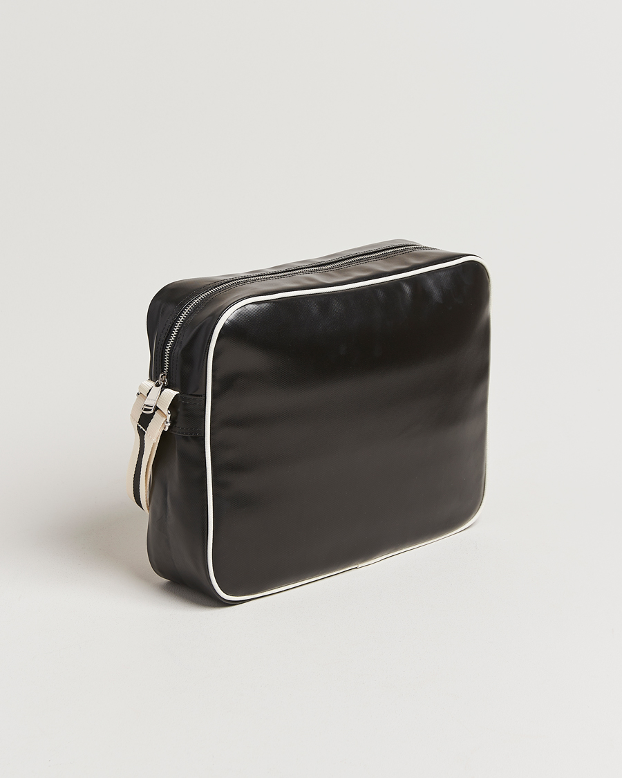 Herre | Vesker | Fred Perry | Classic Shoulder Bag Black/Ecru