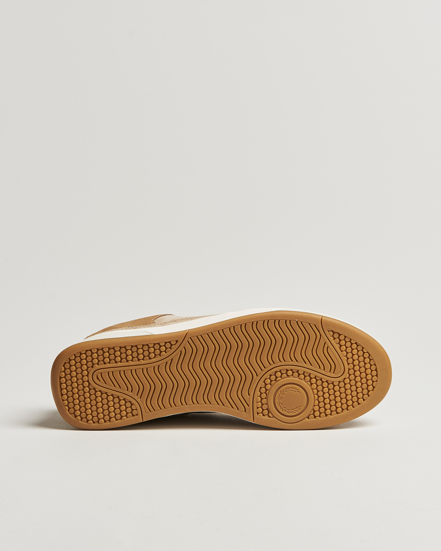 Herre | Fred Perry B300 Textured Nubuck/Suede Sneaker Warmstone/Ecru | Fred Perry | B300 Textured Nubuck/Suede Sneaker Warmstone/Ecru