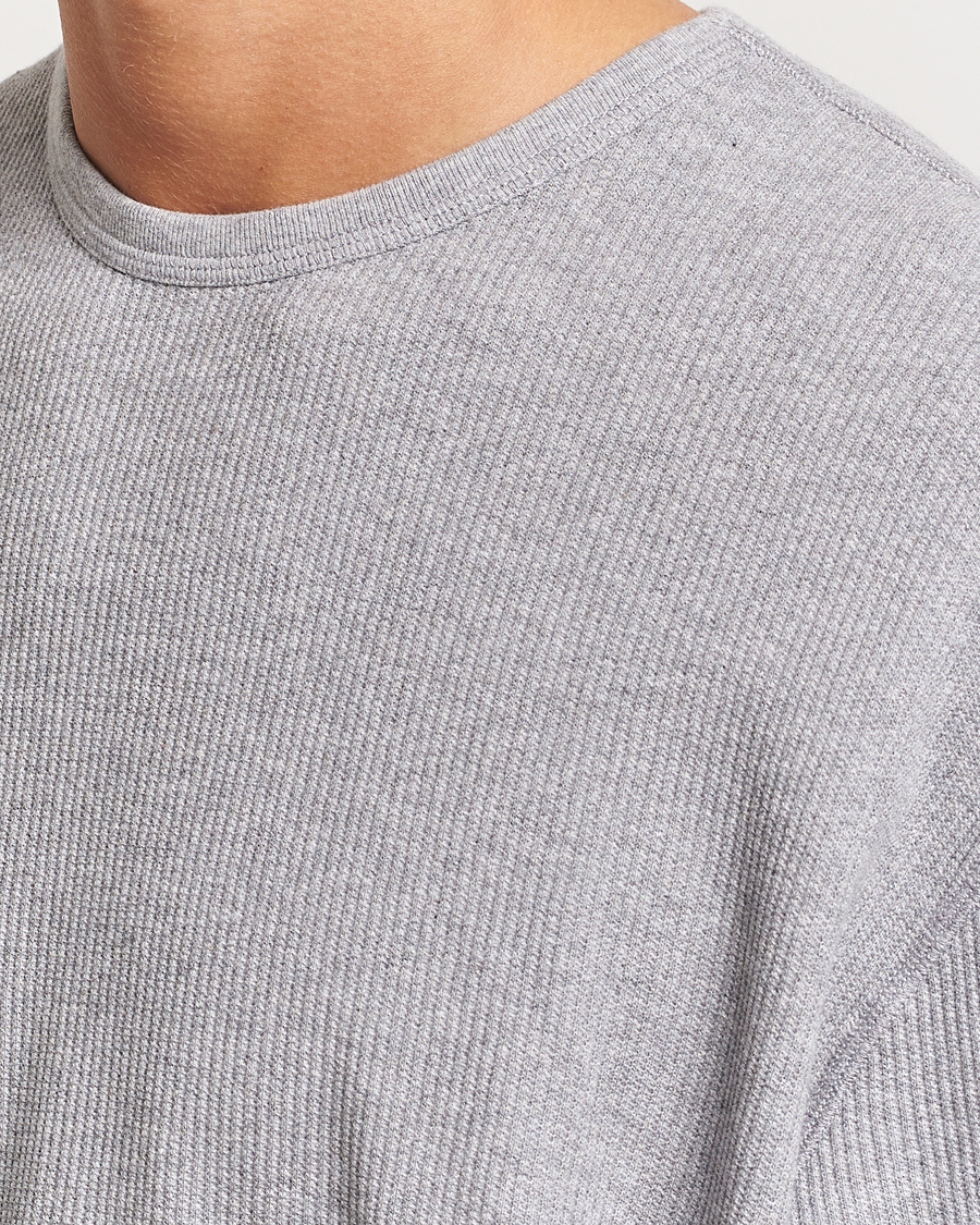 Herre | Gensere | Jeanerica | Jean Waflle Texture Sweater Light Grey Melange