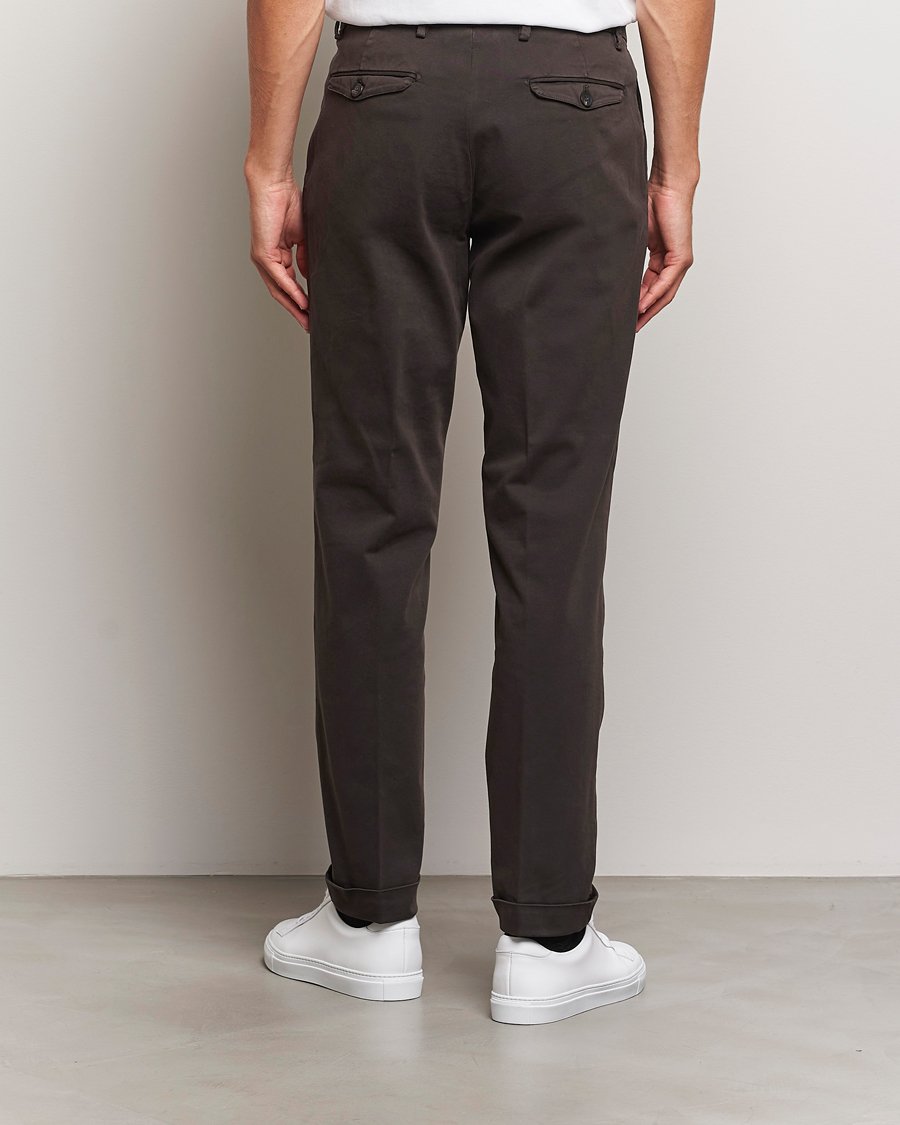 Herre | Bukser | Briglia 1949 | Easy Fit Pleated Cotton Stretch Chino Dark Brown