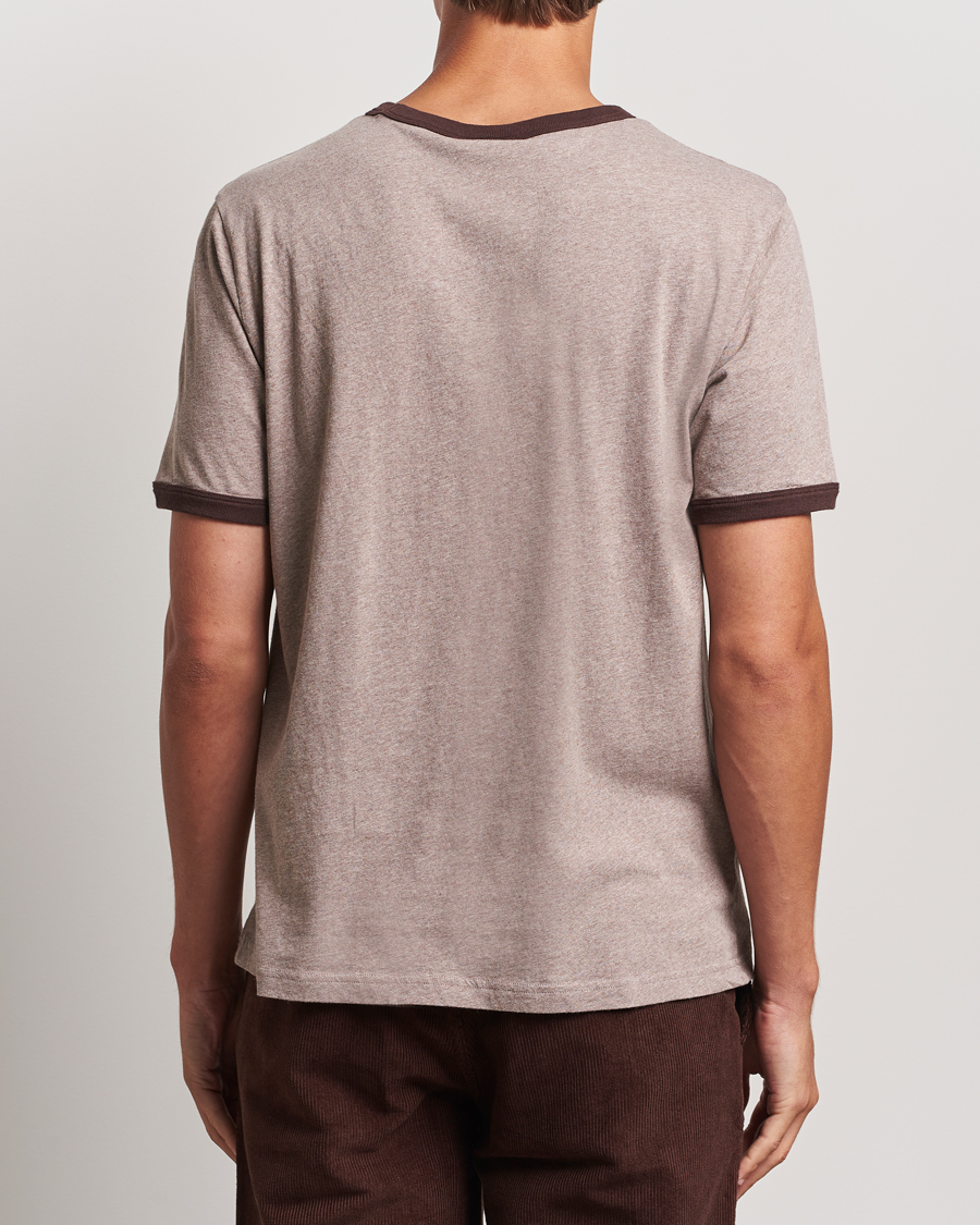 Herre | T-Shirts | Nudie Jeans | Ricky Bad At Sport T-Shirt Beige Melange