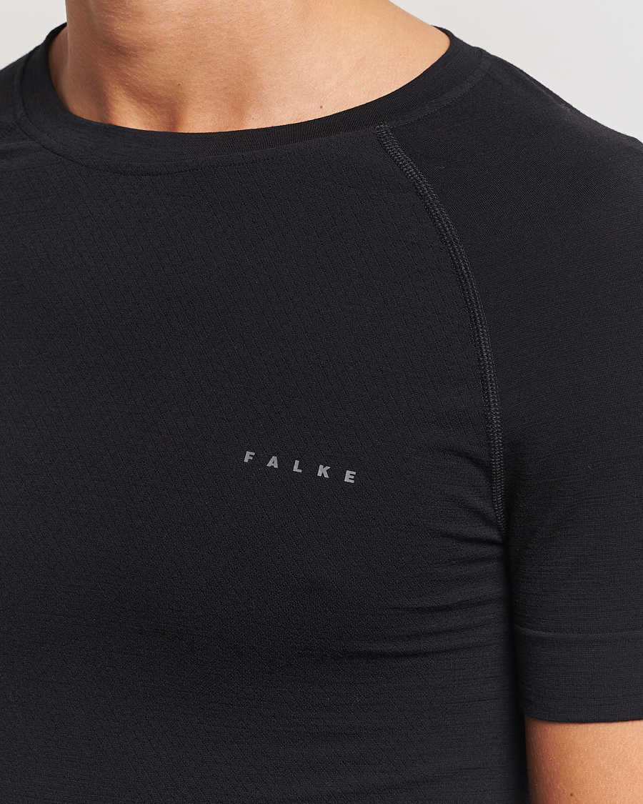 Herre | T-Shirts | Falke Sport | Wool Tech Light T-Shirt Black