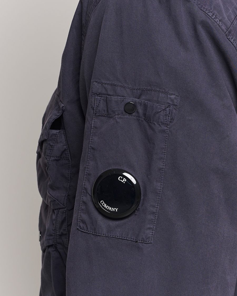 Herre | Skjorter | C.P. Company | Organic Cotton Gabardine Pocket Overshirt Washed Blue