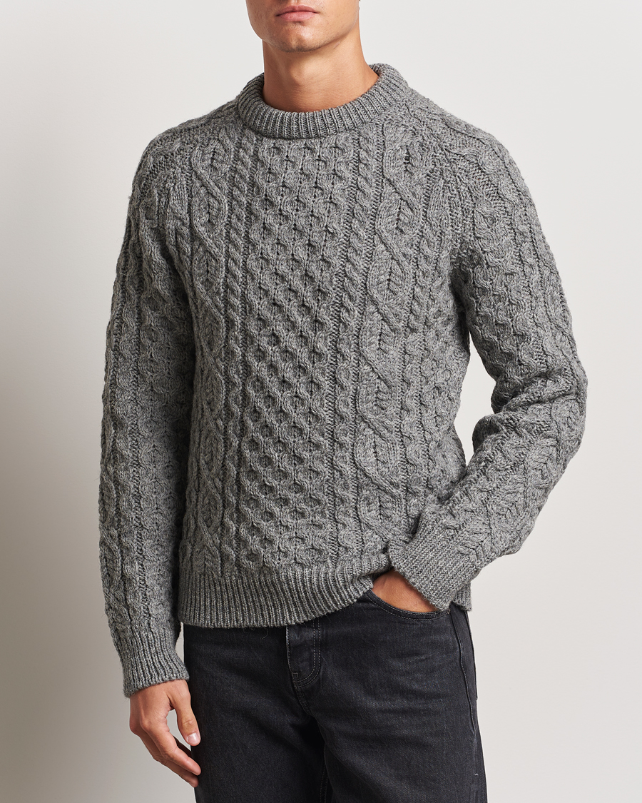 Herre | Gensere | Peregrine | Hudson Wool Aran Knitted Jumper Steel
