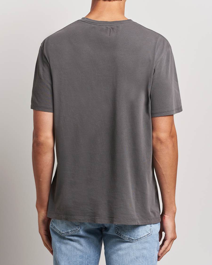 Herre | T-Shirts | FRAME | Short Sleeve Relaxed T-Shirt Washed Anthracite