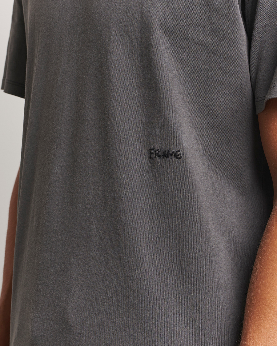 Herre | T-Shirts | FRAME | Short Sleeve Relaxed T-Shirt Washed Anthracite