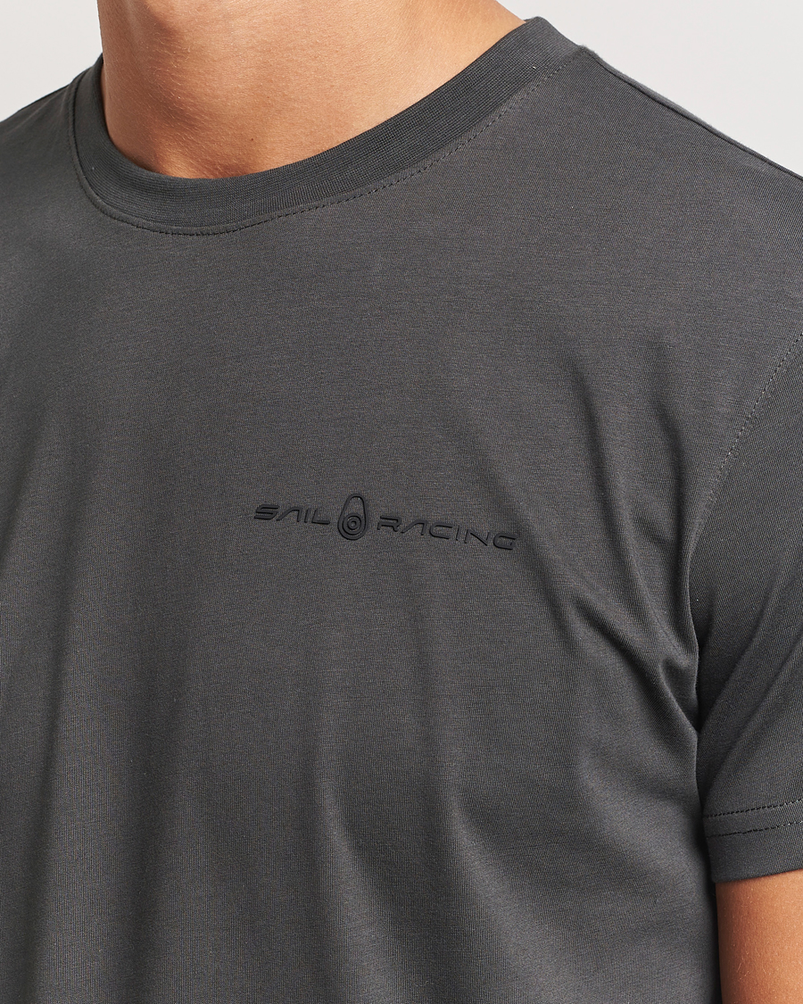 Herre | T-Shirts | Sail Racing | Bowman Crew Neck T-Shirt Asphalt