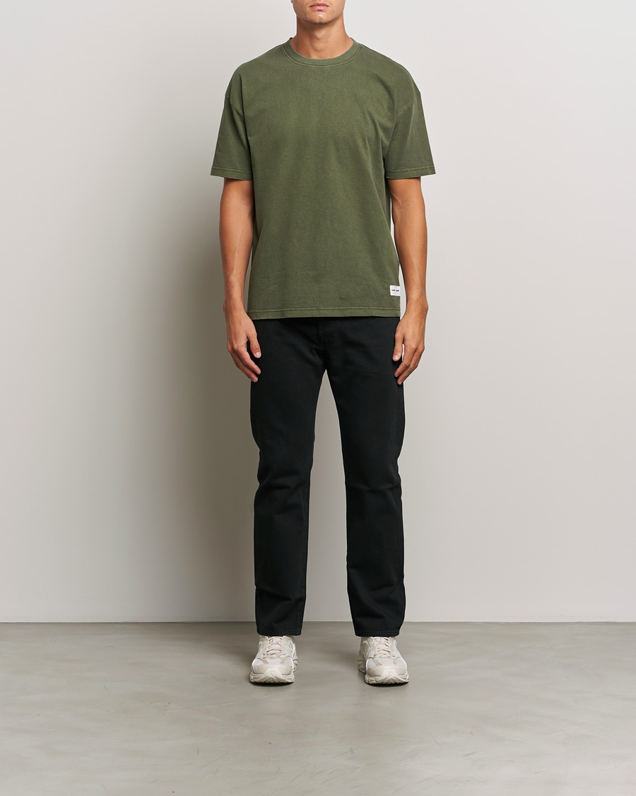 Herre | T-Shirts | Samsøe Samsøe | Pigment Dyed Crew Neck T-Shirt Forest Night