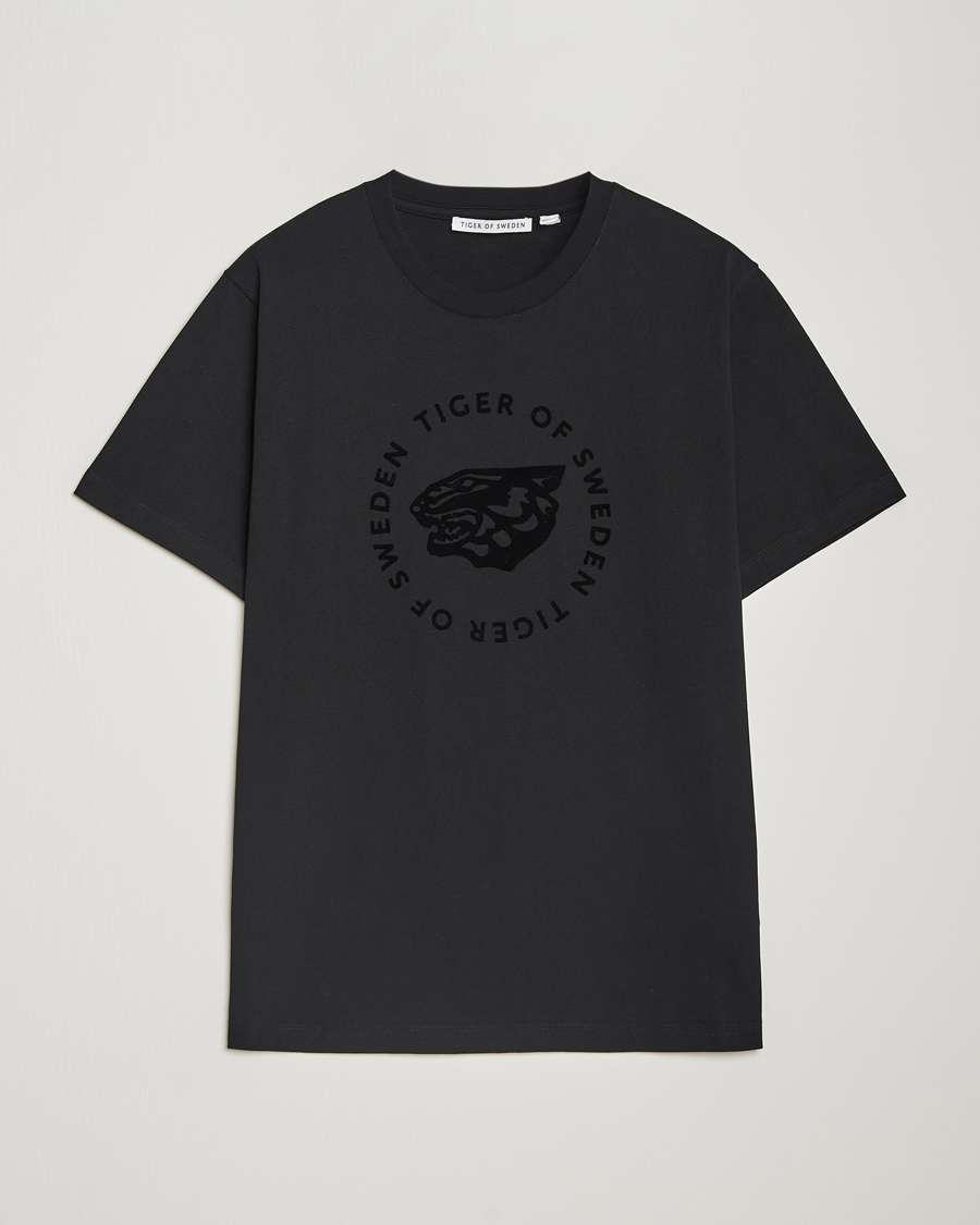 Herre | T-Shirts | Tiger of Sweden | Dillan Logo Crew Neck T-Shirt Black