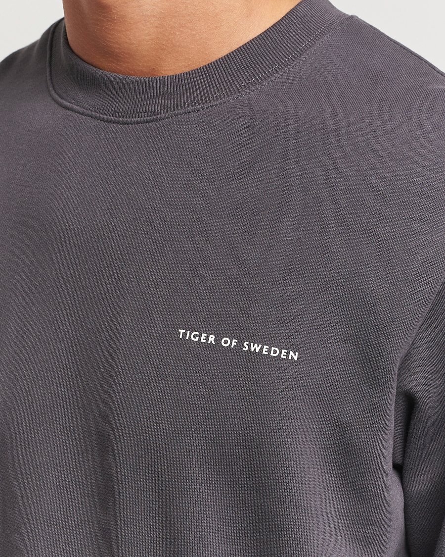 Herre | Gensere | Tiger of Sweden | Emerson Crew Neck Sweatshirt Charcoal