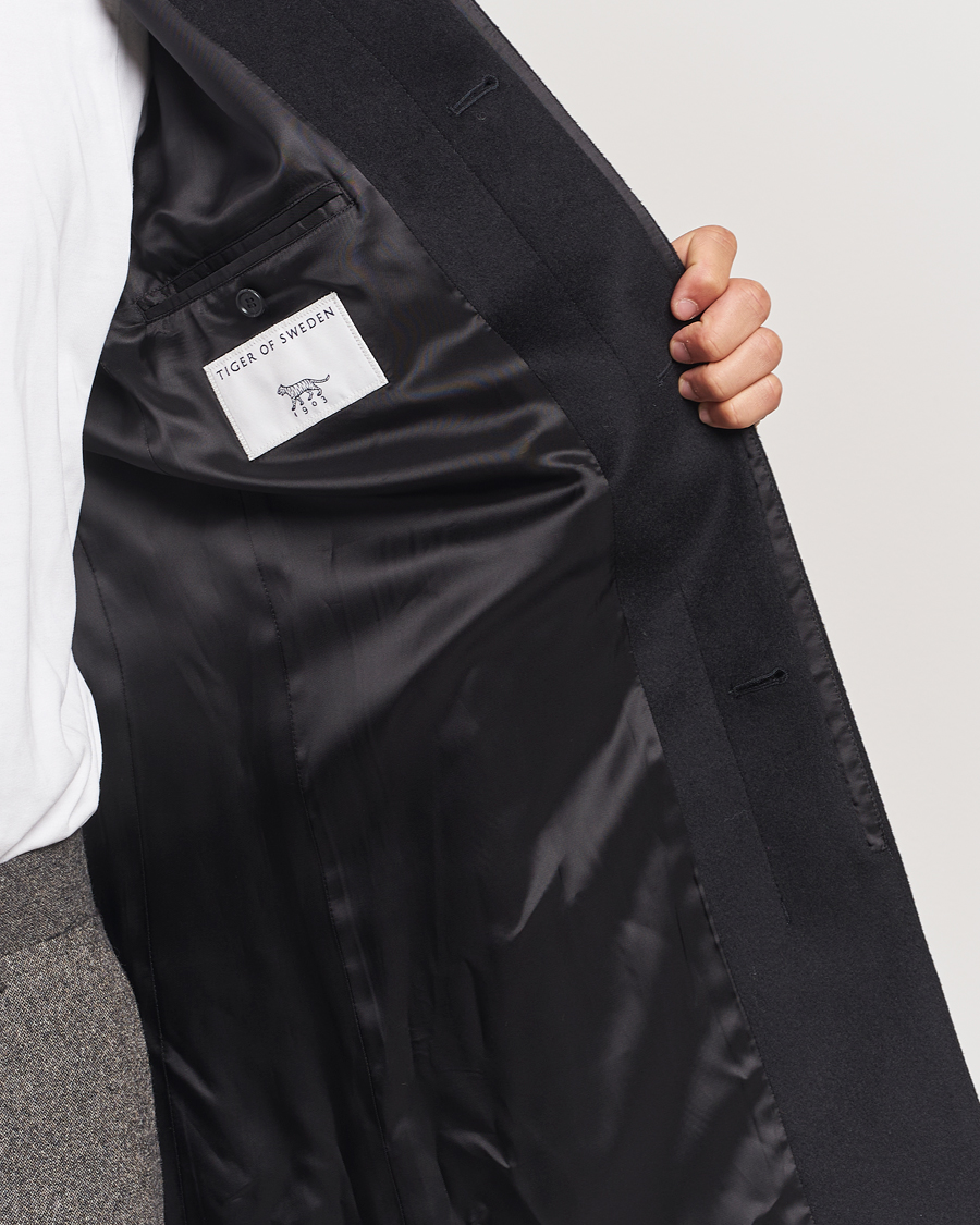 Herre | Jakker | Tiger of Sweden | Aleric Stand Up Collar Coat Black