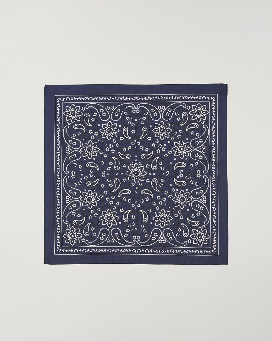 Herre | Scarves | Drake's | Drake'sClassic Paisley BandanaNavy