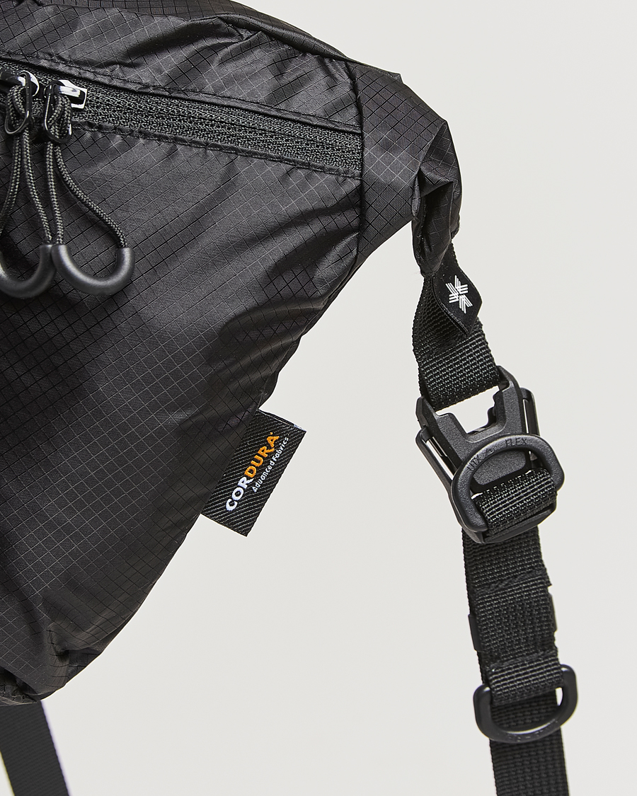 Herre | Goldwin Cordura Rip-Stop Shoulder Bag Black | Goldwin | Cordura Rip-Stop Shoulder Bag Black