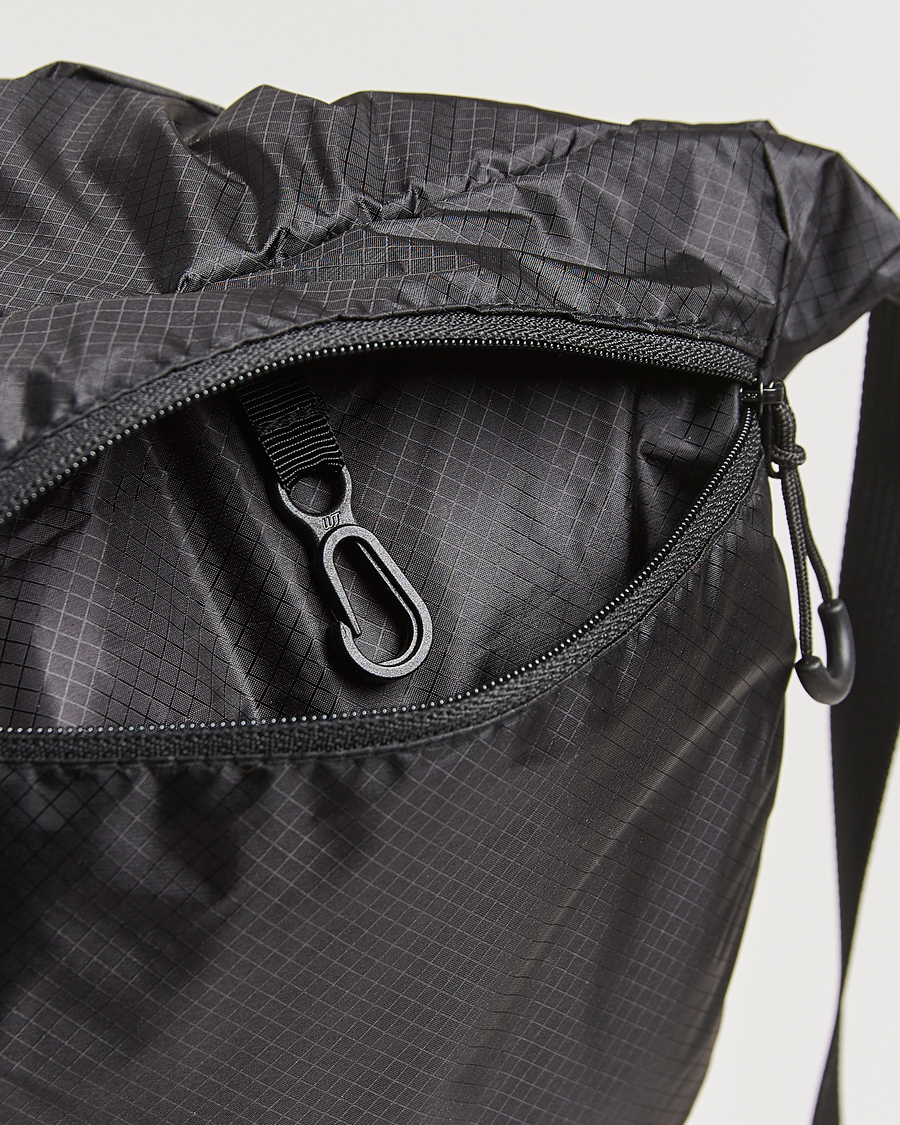 Herre | Goldwin Cordura Rip-Stop Shoulder Bag Black | Goldwin | Cordura Rip-Stop Shoulder Bag Black