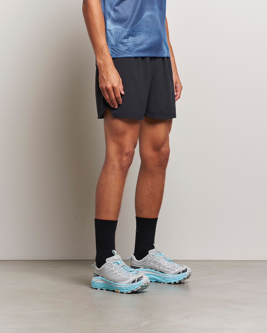 Herre | Hoka Mafate Three2 Stardust/Cloudless | Hoka | Mafate Three2 Stardust/Cloudless