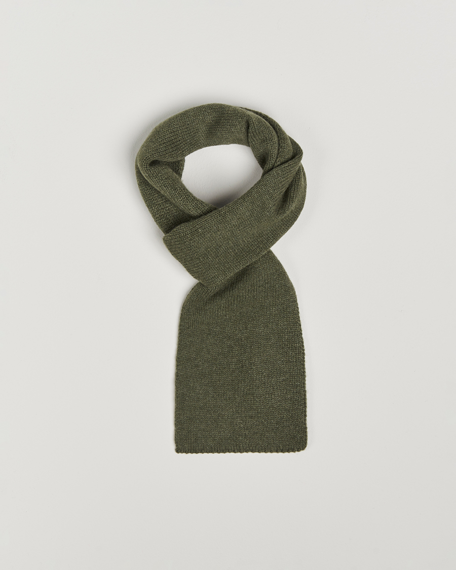 Herre | Piacenza Cashmere Short Loop Cashmere Scarf Olive | Piacenza Cashmere | Short Loop Cashmere Scarf Olive