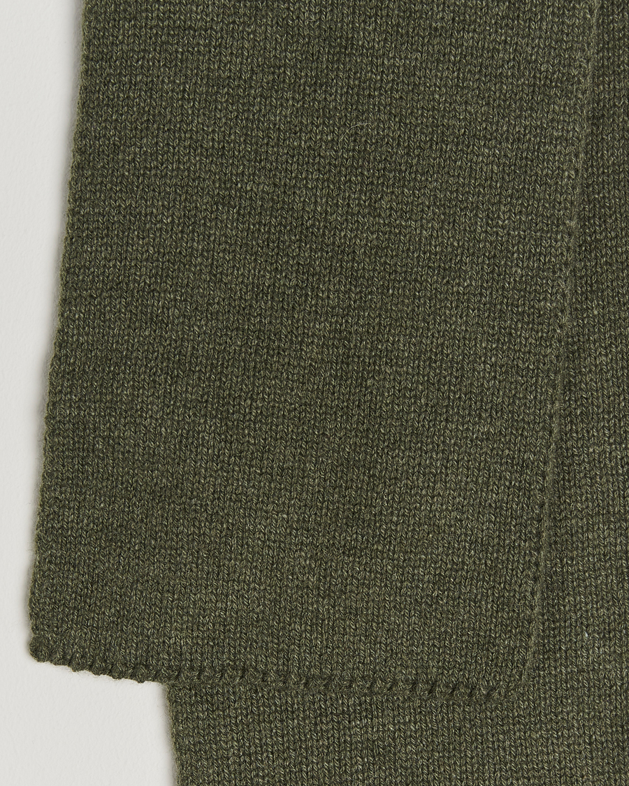 Herre | Piacenza Cashmere Short Loop Cashmere Scarf Olive | Piacenza Cashmere | Short Loop Cashmere Scarf Olive