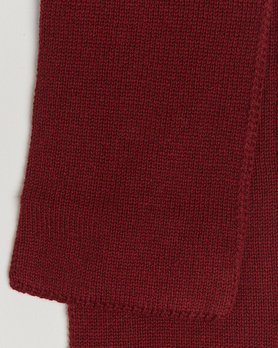 Herre | Piacenza Cashmere Short Loop Cashmere Scarf Burgundy | Piacenza Cashmere | Short Loop Cashmere Scarf Burgundy