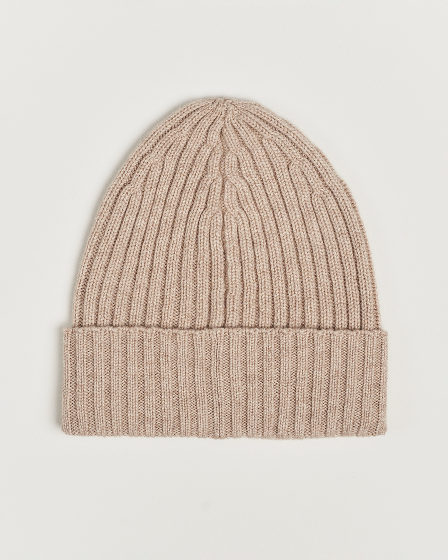 Herre | Piacenza Cashmere Ribbed Cashmere Beanie Light Beige | Piacenza Cashmere | Ribbed Cashmere Beanie Light Beige