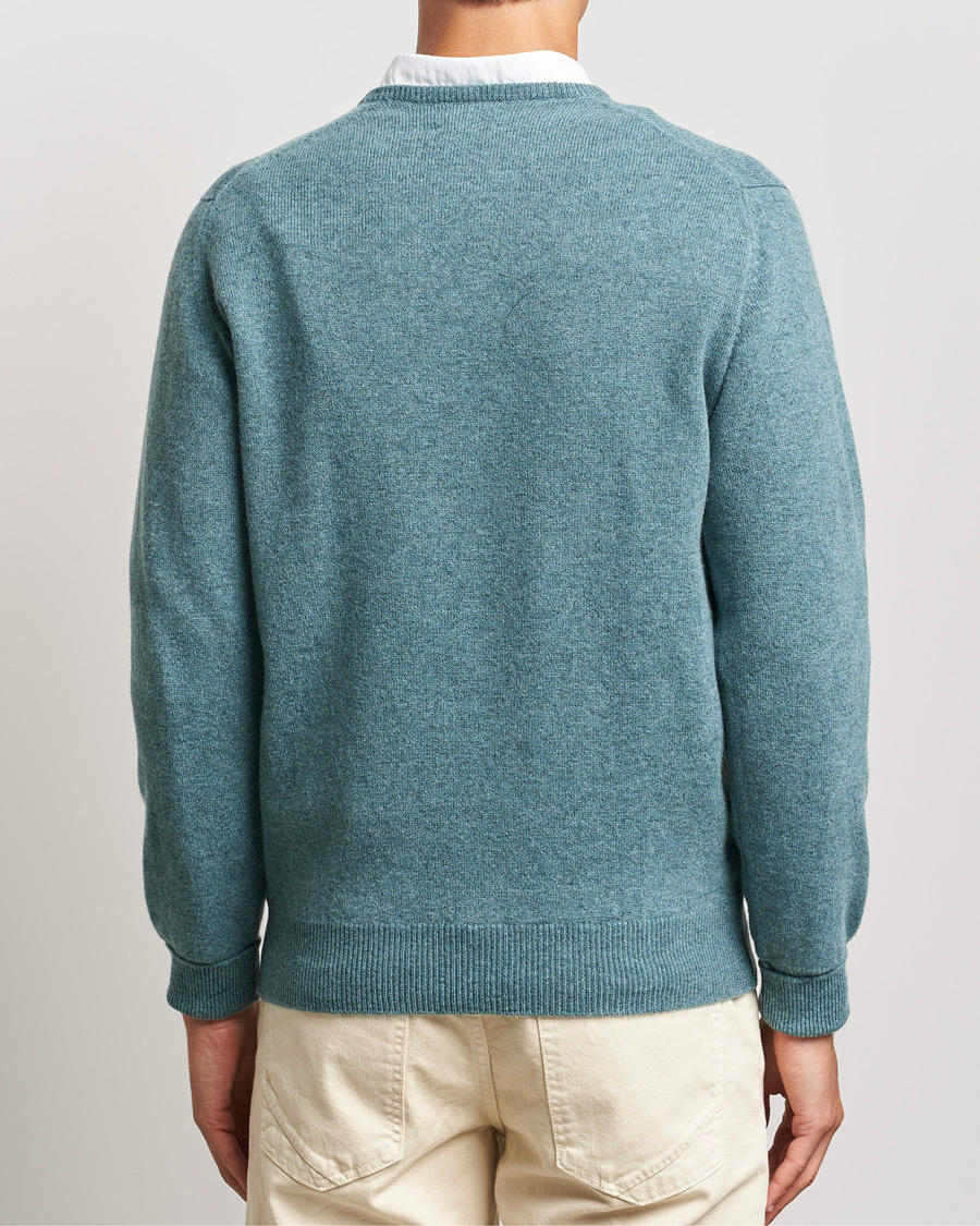 Herre | Gensere | William Lockie | Rob Lambswool V-Neck Caspian