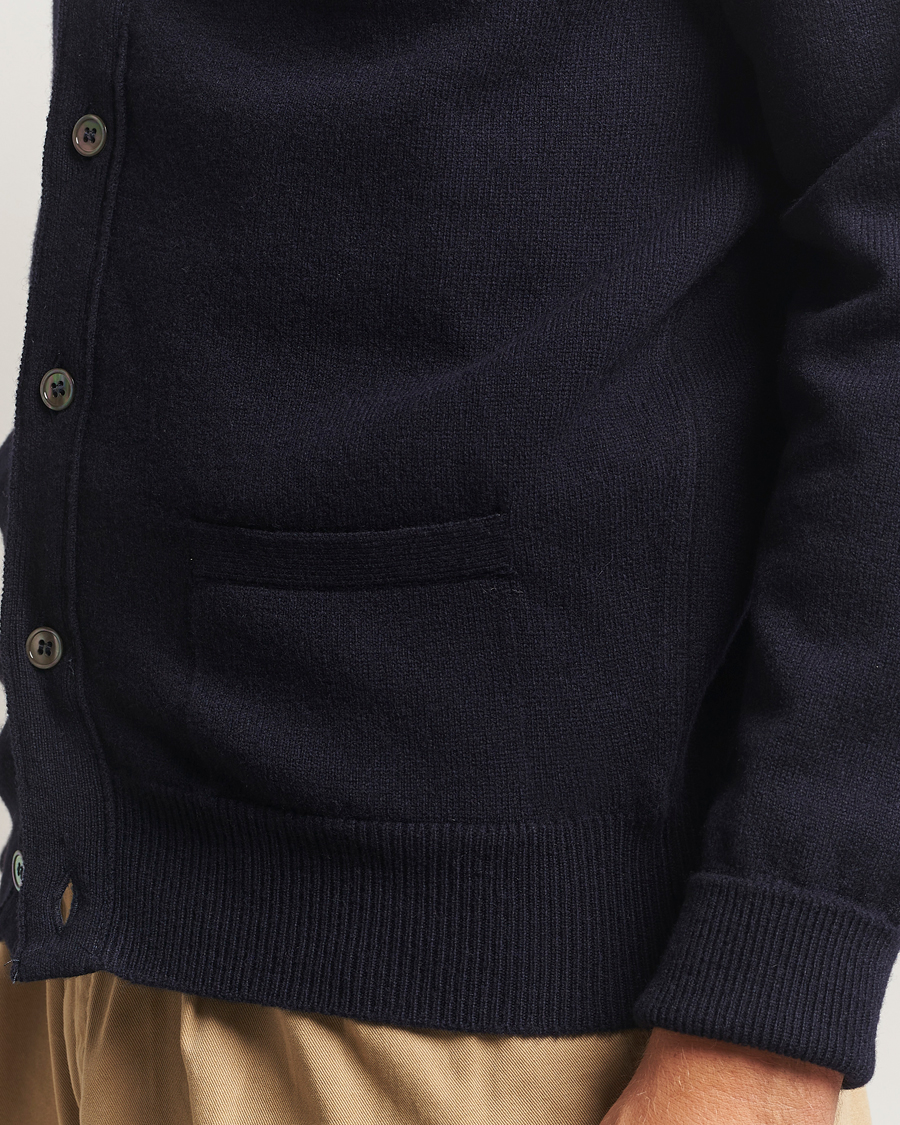 Herre | Gensere | William Lockie | Rob Lambswool Cardigan Navy