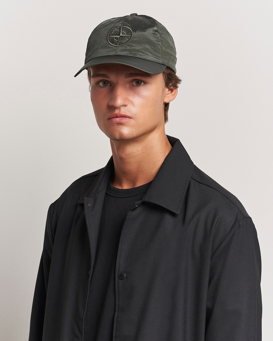 Herre | Stone Island Nylon Metal Logo Cap Musk | Stone Island | Nylon Metal Logo Cap Musk