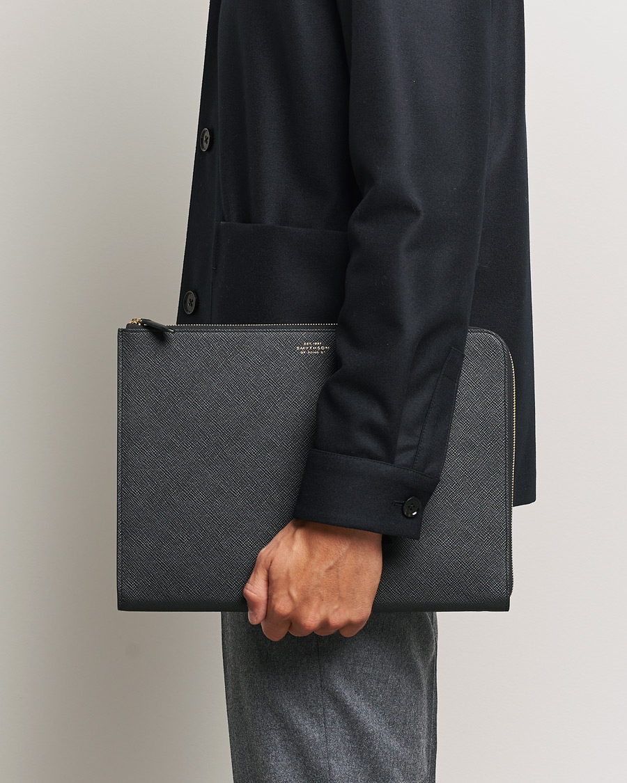 Herre | Vesker | Smythson | Panama Small Laptop Case Black